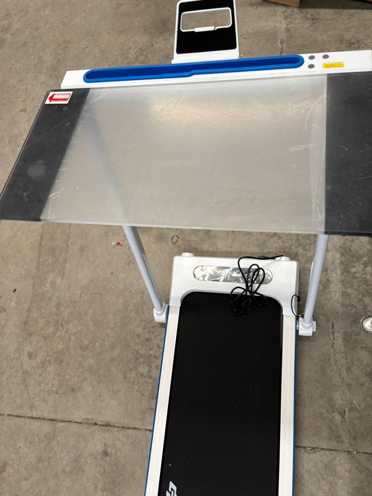 Caminadora Eléctrica Multifuncional con Escritorio - Imagen 2